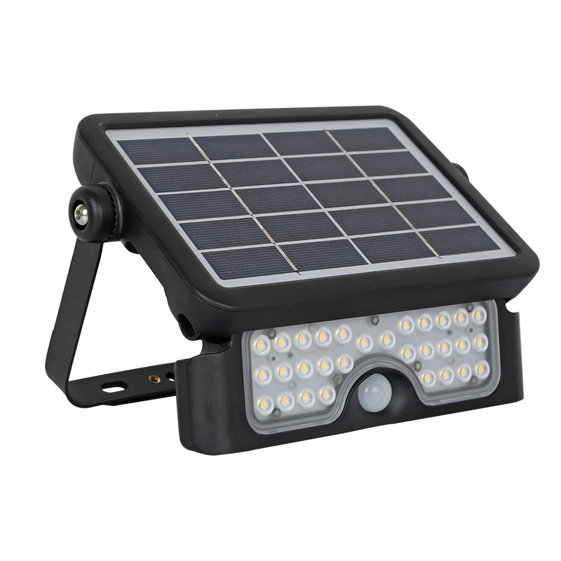 SOLAR LED FLOOD LIHGT S SENZORJEM 30W